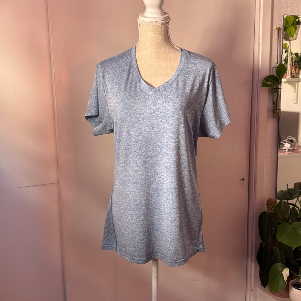 blue workout tee